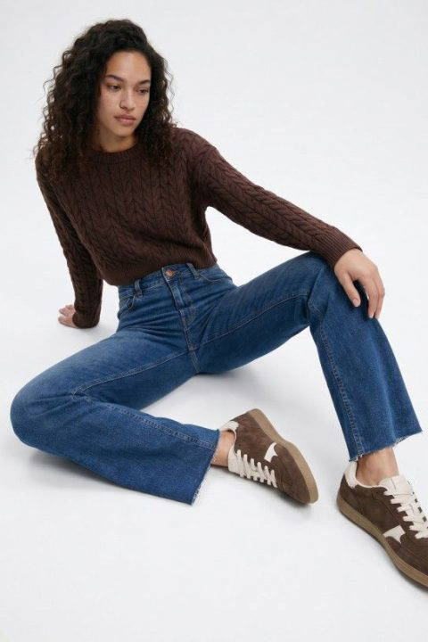 Uranos Brown Cable Sweater