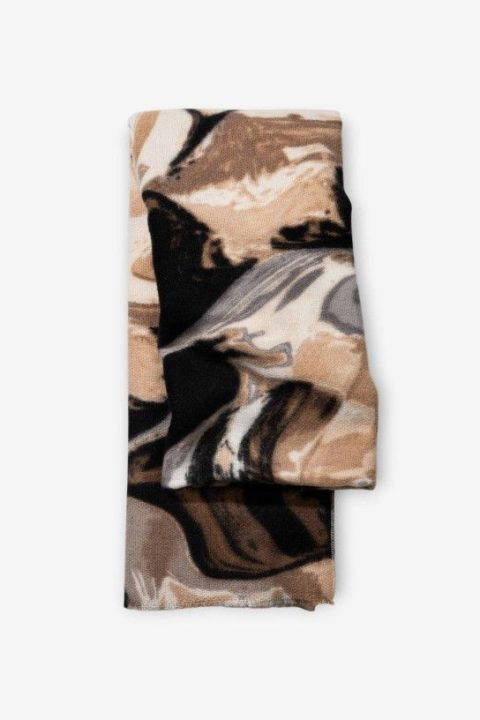 Kaitlyn Scarf
