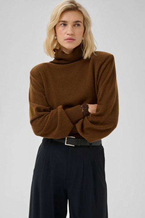 Jola Bison Brown Pullover