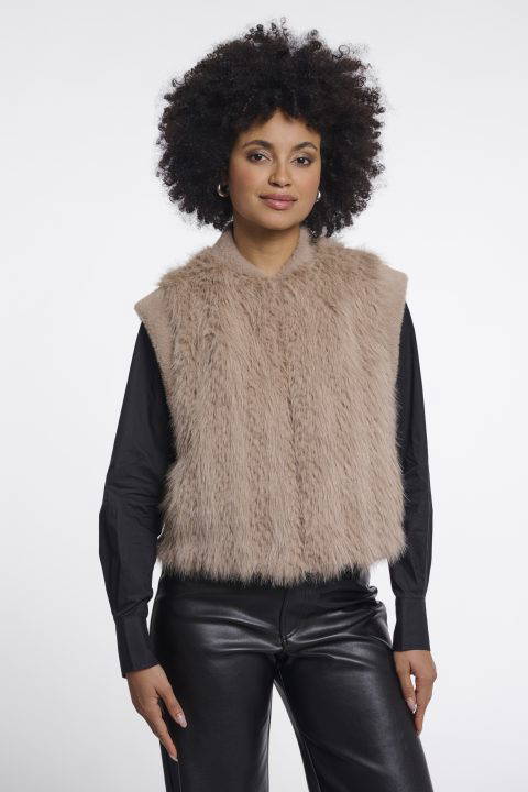 Alvita Oat Faux Fur Gilet