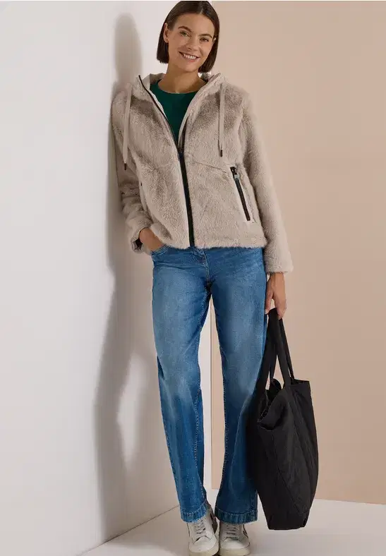 Cecil Beige Faux Fur Jacket - Image 2