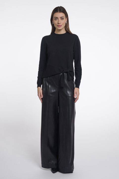 Kuro Black Sweater