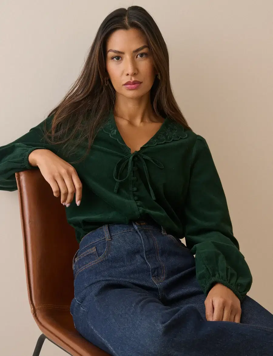 Forest Green Floral Embroidered Collar Cord Blouse - Image 4