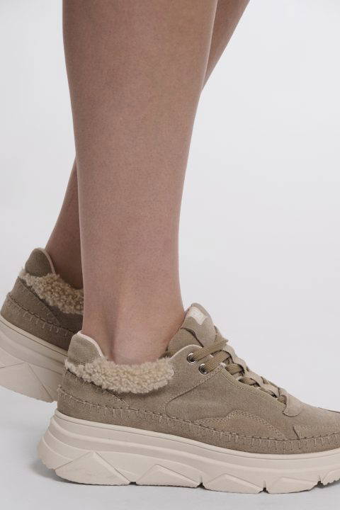 Willa Beige Sneakers