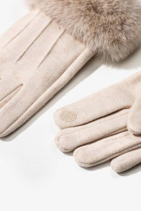 Chantelle Cream Gloves
