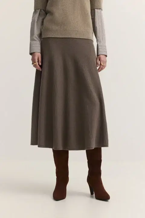 Brown Knit Skirt