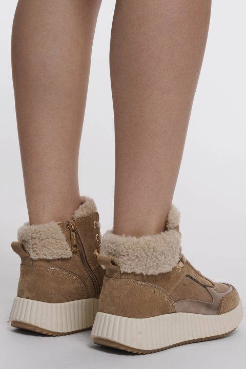 Grace Sand High Trainers
